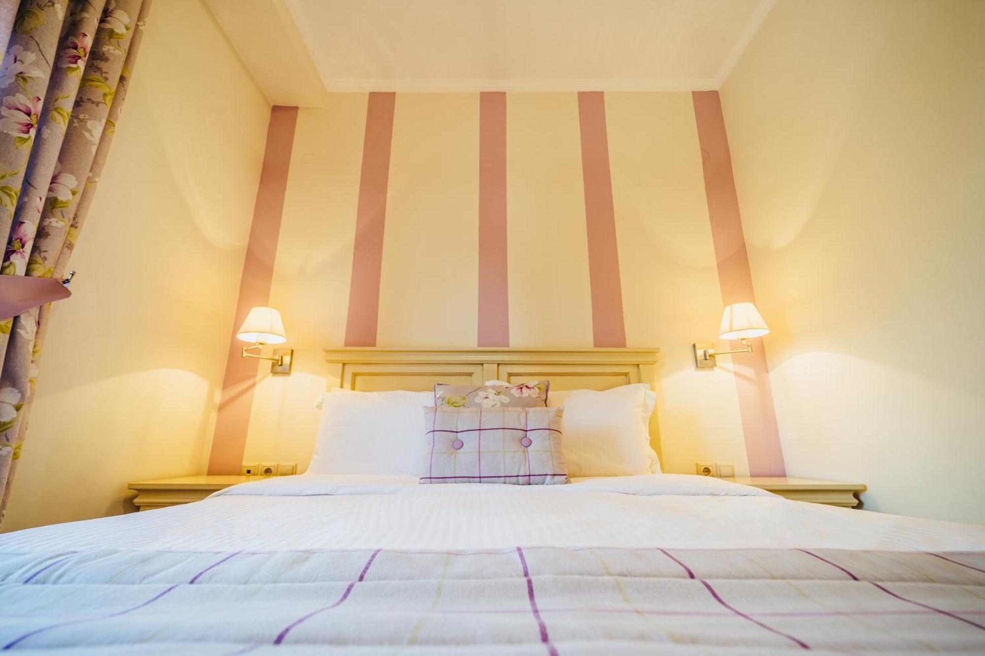 To Spiti Tis Sofias Hotel Kastoria Bagian luar foto