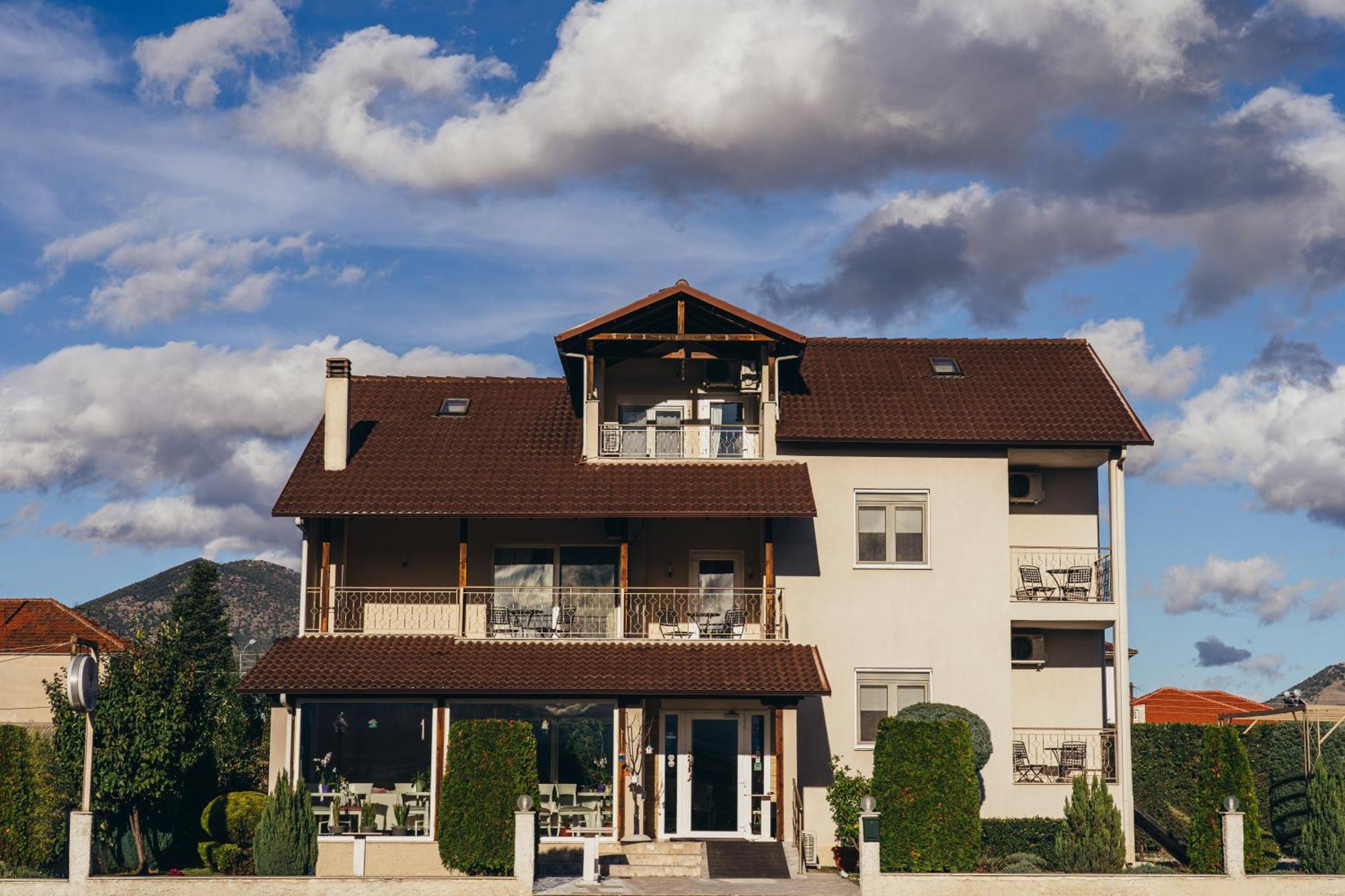 To Spiti Tis Sofias Hotel Kastoria Bagian luar foto