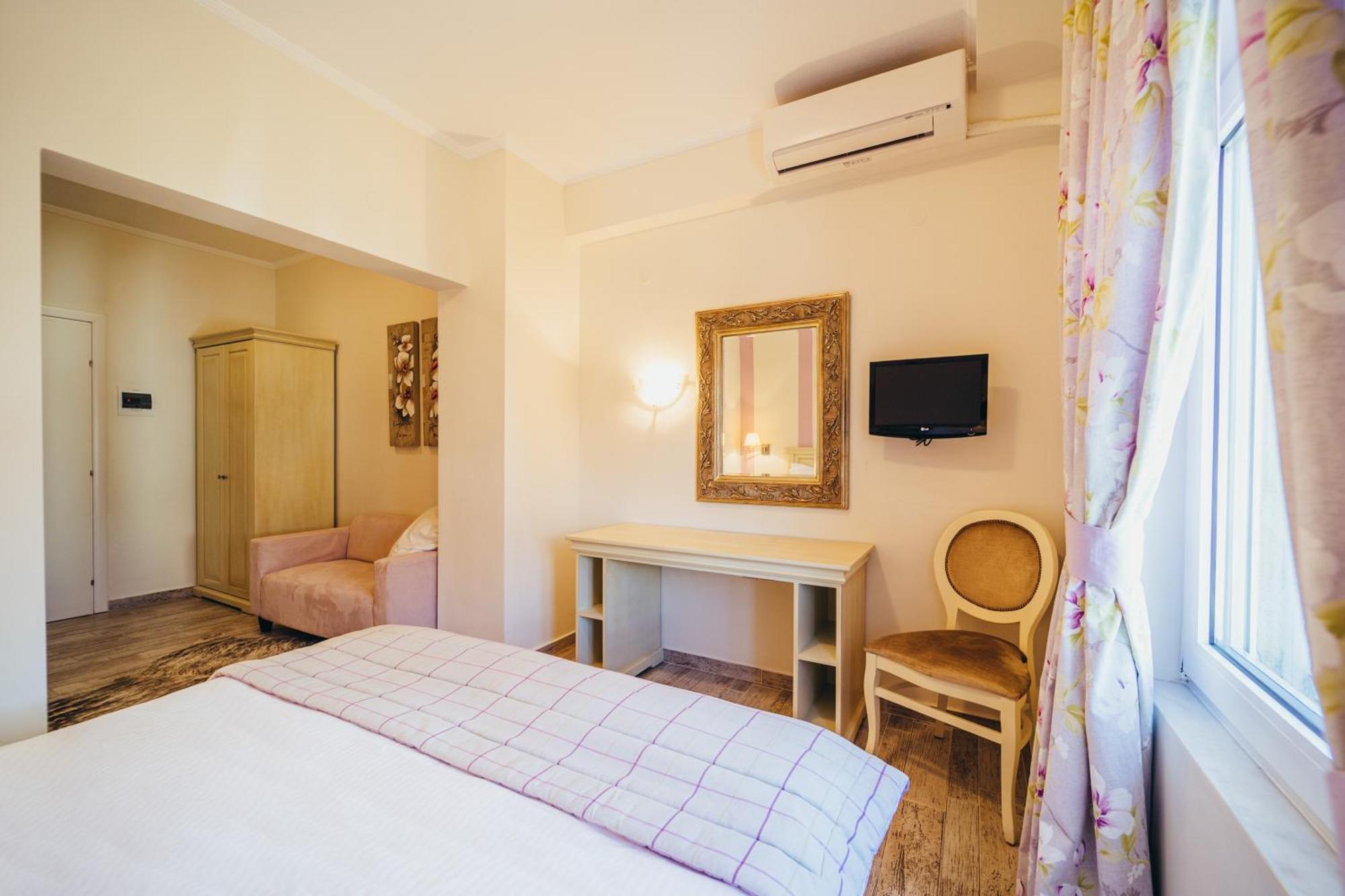 To Spiti Tis Sofias Hotel Kastoria Bagian luar foto